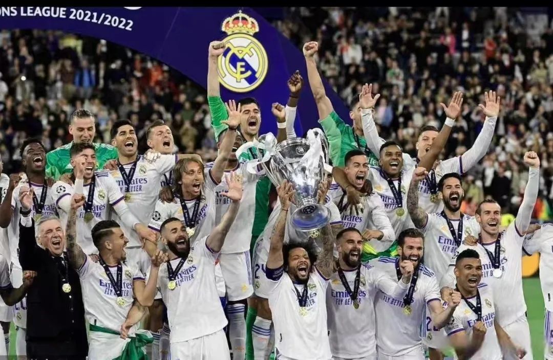 欧冠烽火淬真金，皇马逆境铸传奇